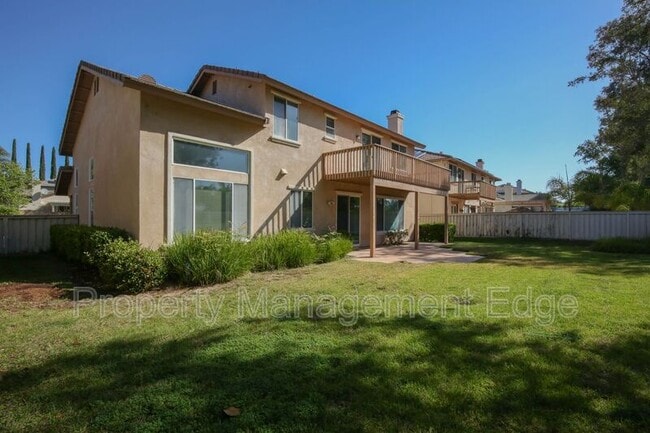 32555 Favara Dr in Temecula, CA - Building Photo - Building Photo