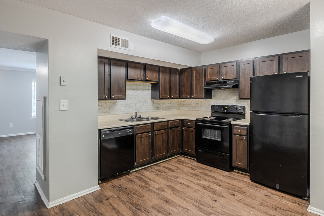 Pointe South Townhomes in Jonesboro, GA - Foto de edificio