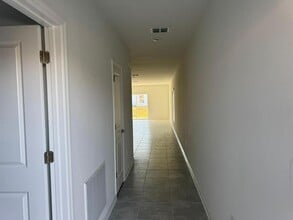 2761 Armstrong Ave in Clermont, FL - Building Photo - Building Photo