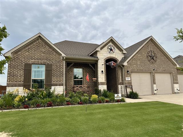 3447 Hidden Holw Dr in Midlothian, TX - Building Photo - Building Photo