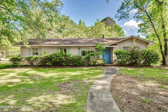 property at 823 Dunton Rd