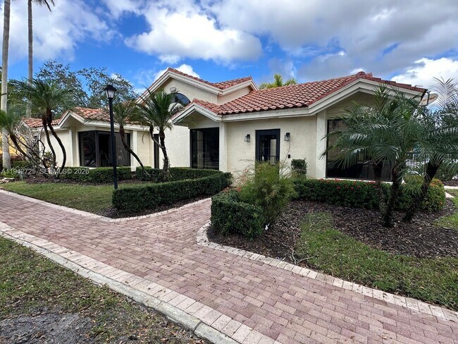 3838 Coral Tree Cir, Unit 3838 in Coconut Creek, FL - Foto de edificio - Building Photo