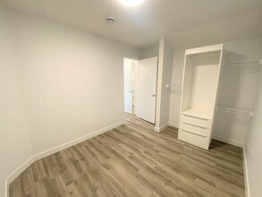 9905 151 St NW in Edmonton, AB - Building Photo - Building Photo