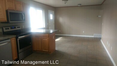 1204 Hawthorne Ln in Billings, MT - Building Photo - Building Photo