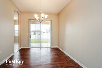 226 Manasota St in Ft. Myers, FL - Foto de edificio - Building Photo