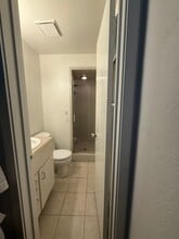 610 Spencer Ct in Eugene, OR - Foto de edificio - Building Photo