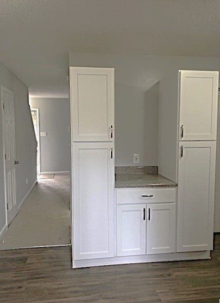 505 Sherwood Ct, Unit B in Cary, NC - Foto de edificio - Building Photo