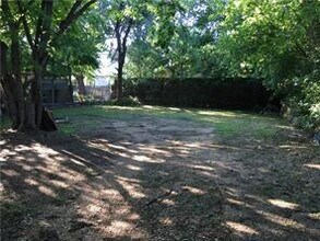 2928 E 12th St in Austin, TX - Building Photo - Building Photo