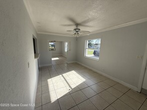 318 Vesta Cir in Melbourne, FL - Building Photo - Building Photo