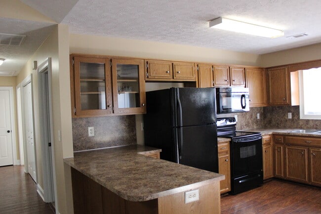 37 Ryan Loop in Phenix City, AL - Foto de edificio - Building Photo