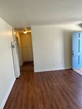 5941 Kingman Ave, Unit 5 in Buena Park, CA - Building Photo - Building Photo