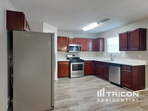 1420 Shelnutt Ct in Hampton, GA - Building Photo - Building Photo