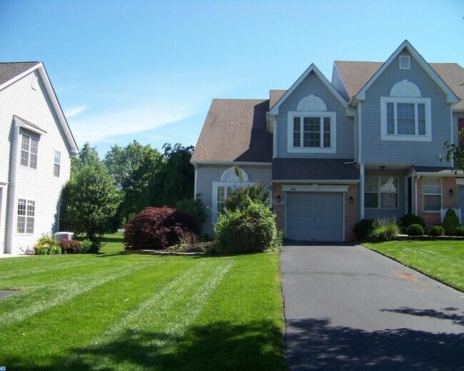 property at 4011 Greenes Way Cir