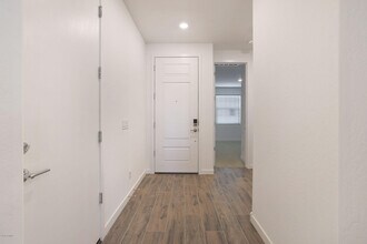 16581 W Charlotte Dr in Surprise, AZ - Building Photo - Building Photo
