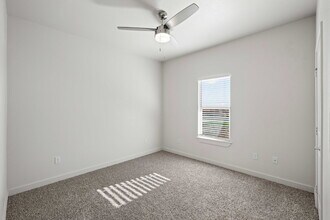 7014 40th St in Lubbock, TX - Building Photo - Building Photo