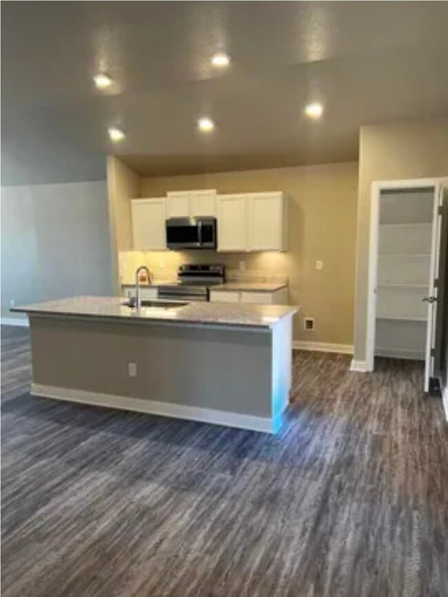 1313 E 95th St in Odessa, TX - Building Photo - Building Photo