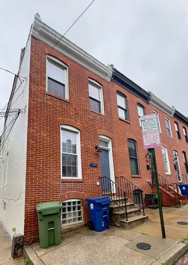 property at 104 E Clement St