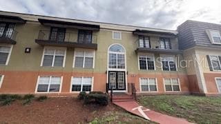 3956 Versailles Dr in Orlando, FL - Building Photo