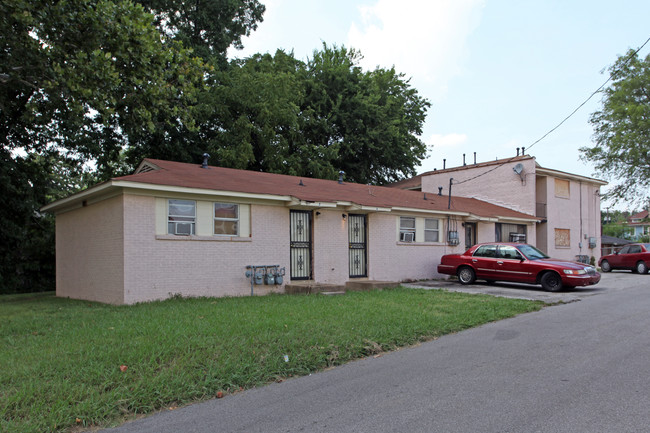 302 Mill Ave in Memphis, TN - Foto de edificio - Building Photo