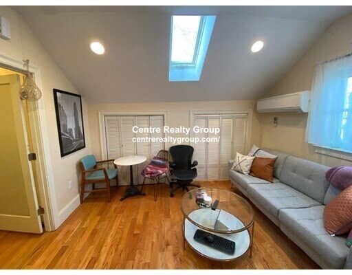 19 Chestnut Hill Ave, Unit 3