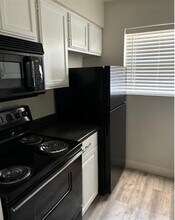 2729 Hurstview Dr in Hurst, TX - Building Photo - Building Photo