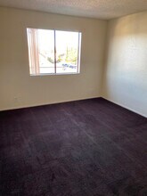 4165 W Broadway in Hawthorne, CA - Building Photo - Building Photo