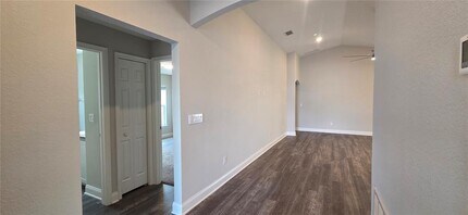 202 Polermo Ave in St. Cloud, FL - Building Photo - Building Photo