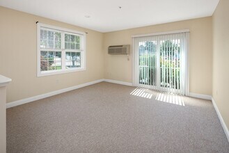 245 Willard St in Quincy, MA - Building Photo - Building Photo