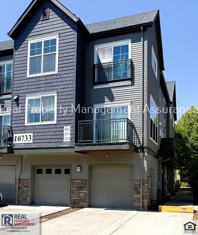 10733 NE Red Wing Way in Hillsboro, OR - Building Photo - Building Photo