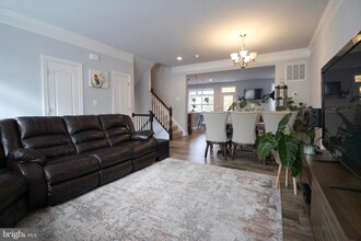 7906 Saint Dolores Dr in Lorton, VA - Building Photo - Building Photo
