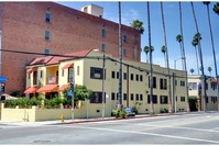 1861 N Wilton Pl in Los Angeles, CA - Foto de edificio - Building Photo