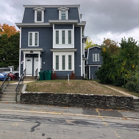 29-33 Highland Ave in Fitchburg, MA - Building Photo - Building Photo