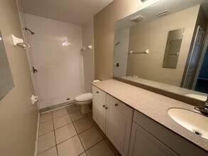 2901-2933 33rd St SW in Lehigh Acres, FL - Building Photo - Building Photo