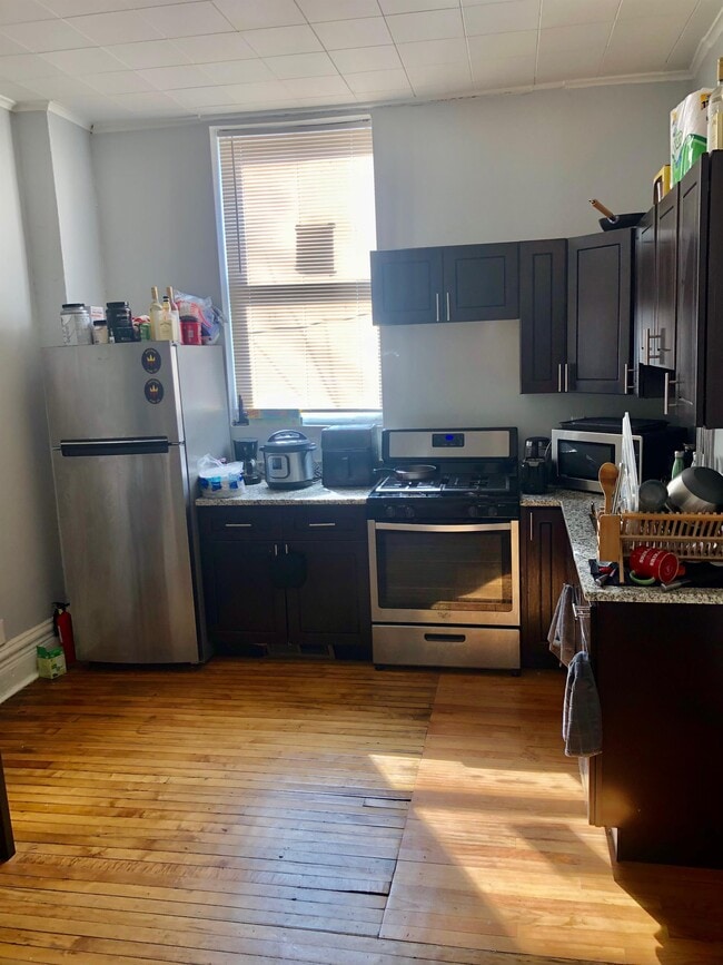 1824 W 46th St in Chicago, IL - Building Photo - Building Photo