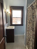 1518 7th Ave, Unit 1518 A in Beaver Falls, PA - Building Photo
