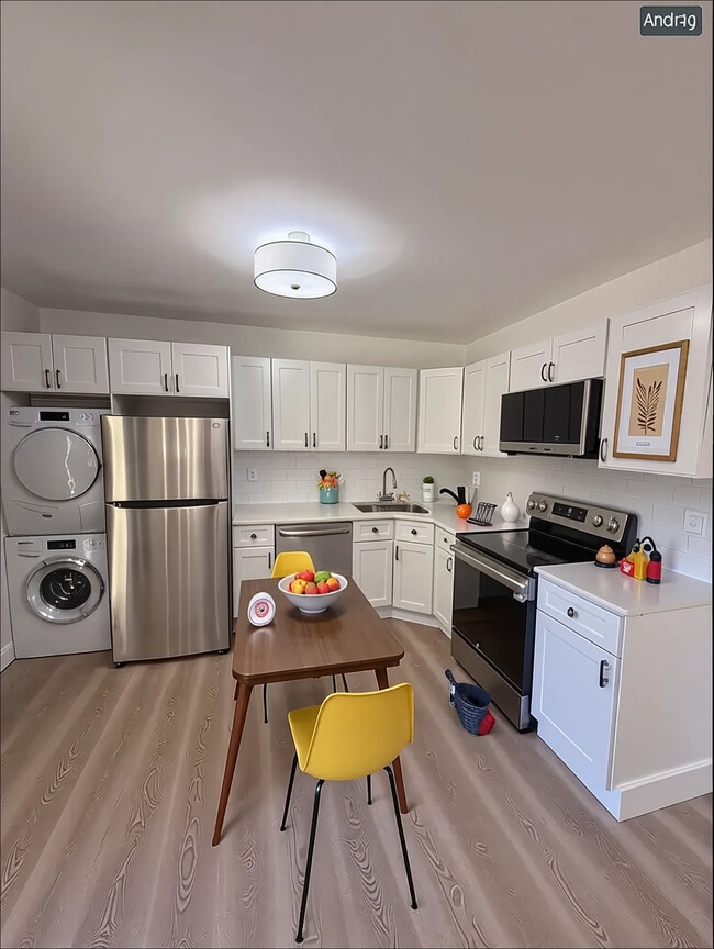 885 E Broadway in Boston, MA - Building Photo - Building Photo