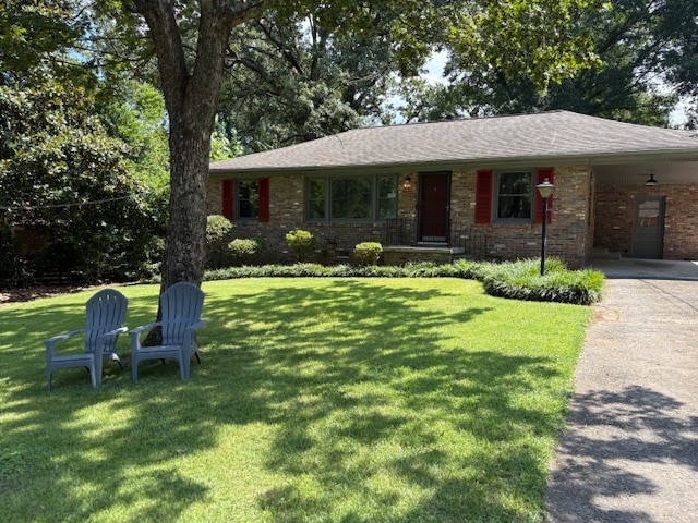 property at 224 Shawnee Trail SE