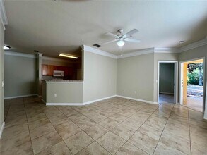 8818 Villa View Cir in Orlando, FL - Building Photo - Building Photo