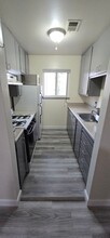1901 Donner Ave in Davis, CA - Foto de edificio - Building Photo