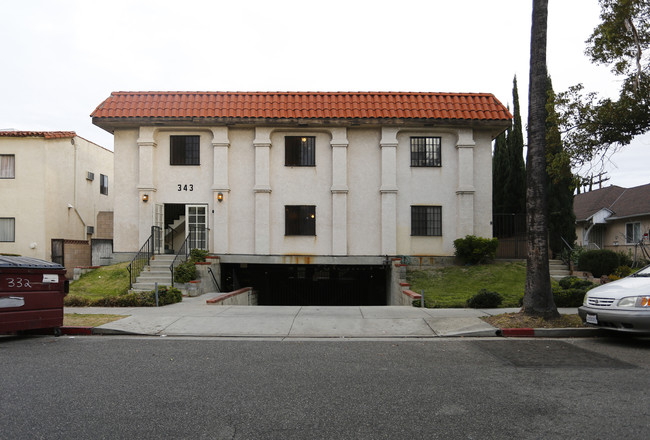 343 W Lomita Ave in Glendale, CA - Foto de edificio - Building Photo