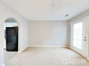 3796 Soapstone Rd in Decatur, GA - Building Photo - Building Photo