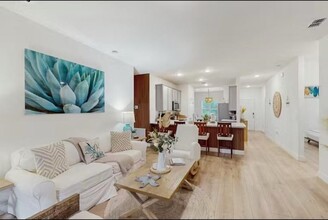 708 Newhall Terrace in Sebastian, FL - Building Photo - Building Photo