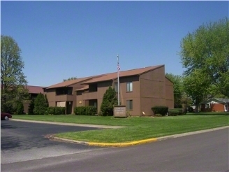 Towne Terrace Apartments in Connersville, IN - Building Photo