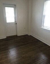 3039 M St NW, Unit Apartment 2 in Washington, DC - Building Photo - Building Photo