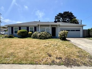 224 Nelson Ave in Pacifica, CA - Building Photo - Building Photo