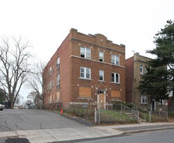 49 Acton St Apartments