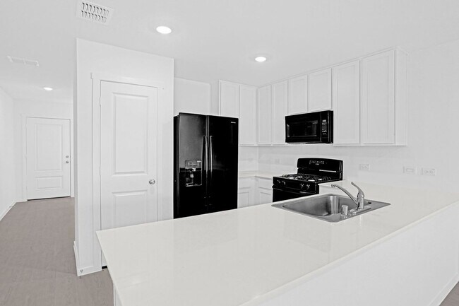730 Pawpaw Dr in Princeton, TX - Building Photo - Building Photo