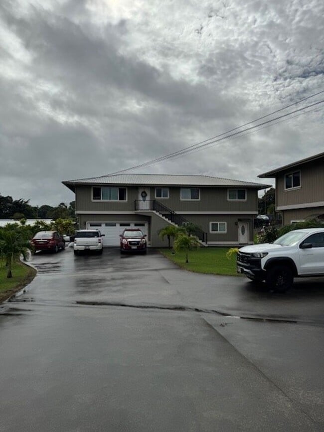 1767 Kilauea Ave in Hilo, HI - Building Photo - Building Photo