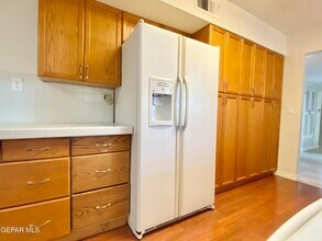 308 Cabaret Dr in El Paso, TX - Building Photo - Building Photo