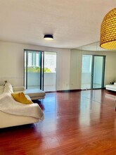 36 NW 6th Ave in Miami, FL - Building Photo - Building Photo
